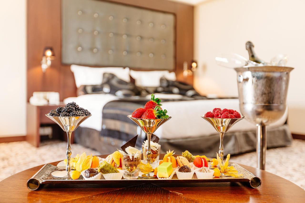 Grand Pasha Luxury Central Nicosia Hotel & Casino Eksteriør billede