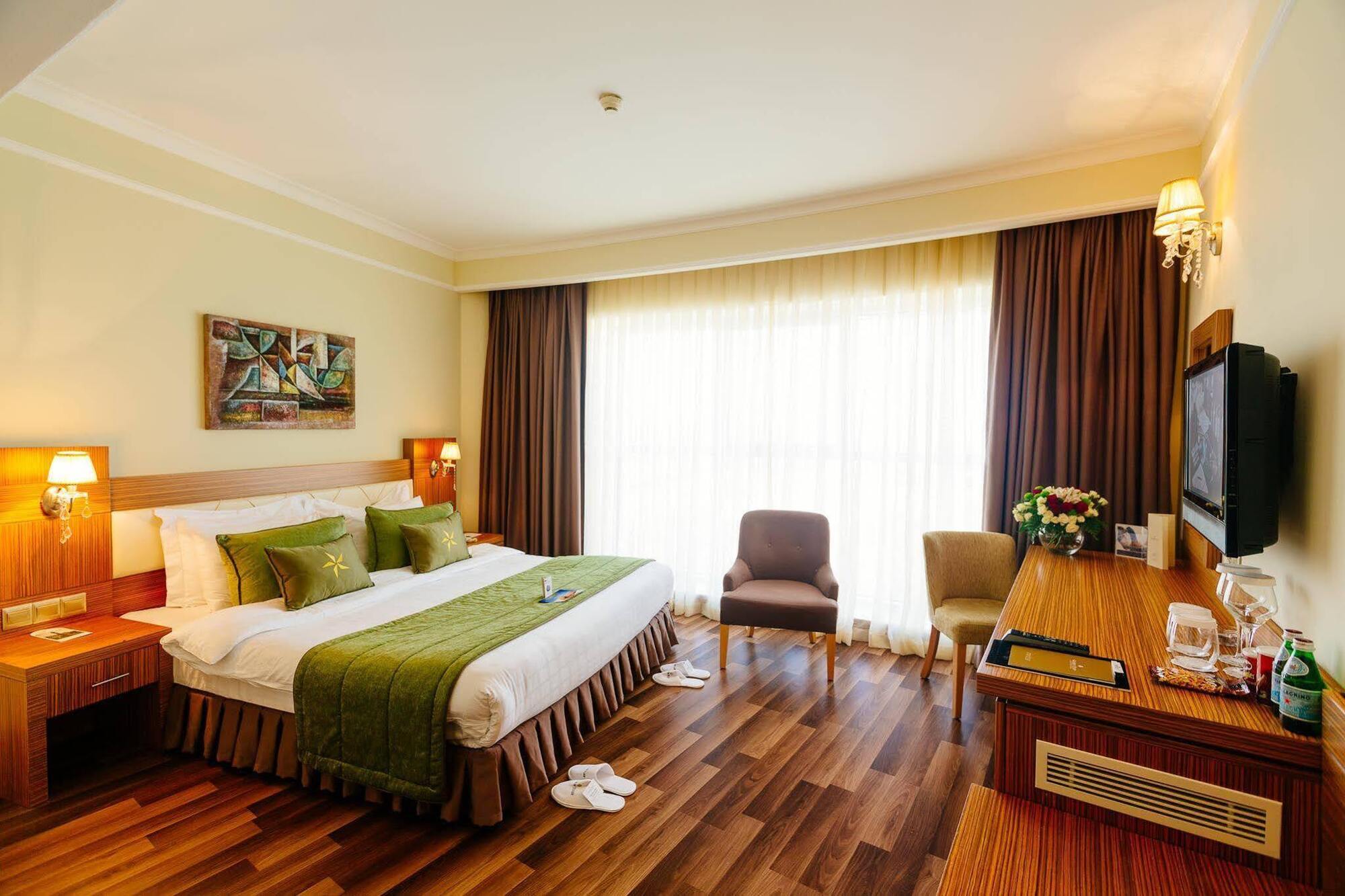 Grand Pasha Luxury Central Nicosia Hotel & Casino Eksteriør billede